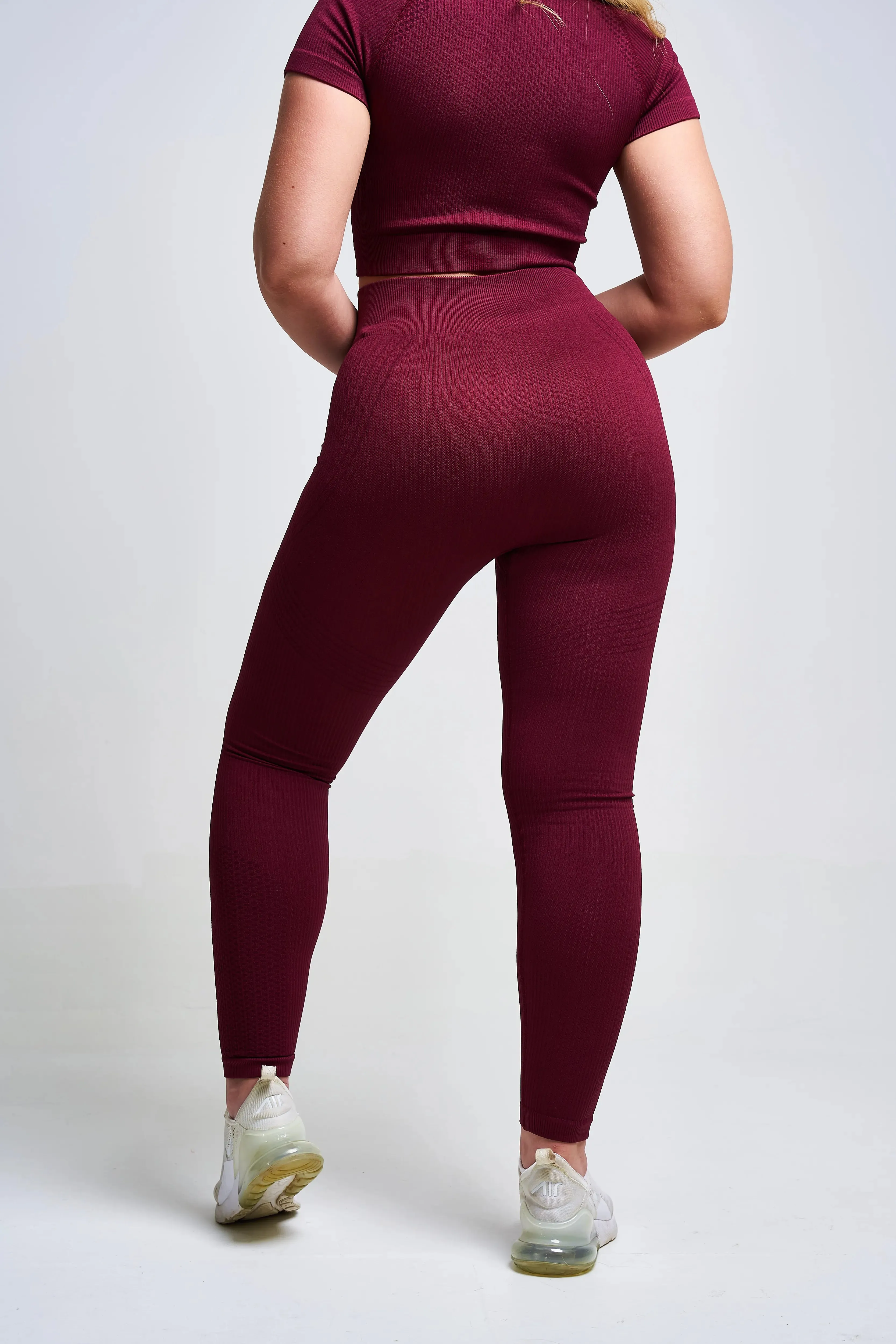 Avira Panel recycled Seamless Legging – Burgundy