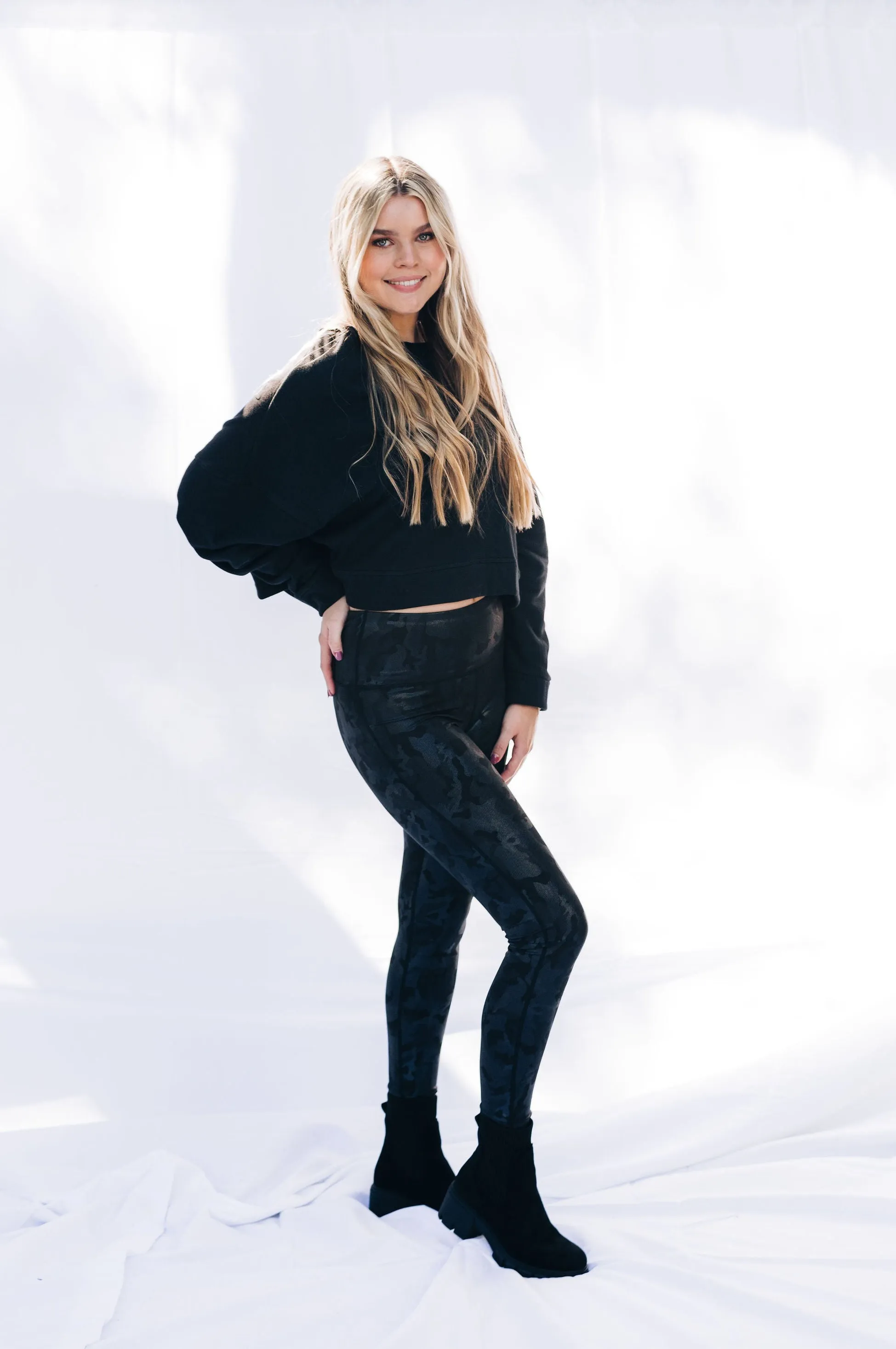 Black Crop Ruff Edge Sweatshirt