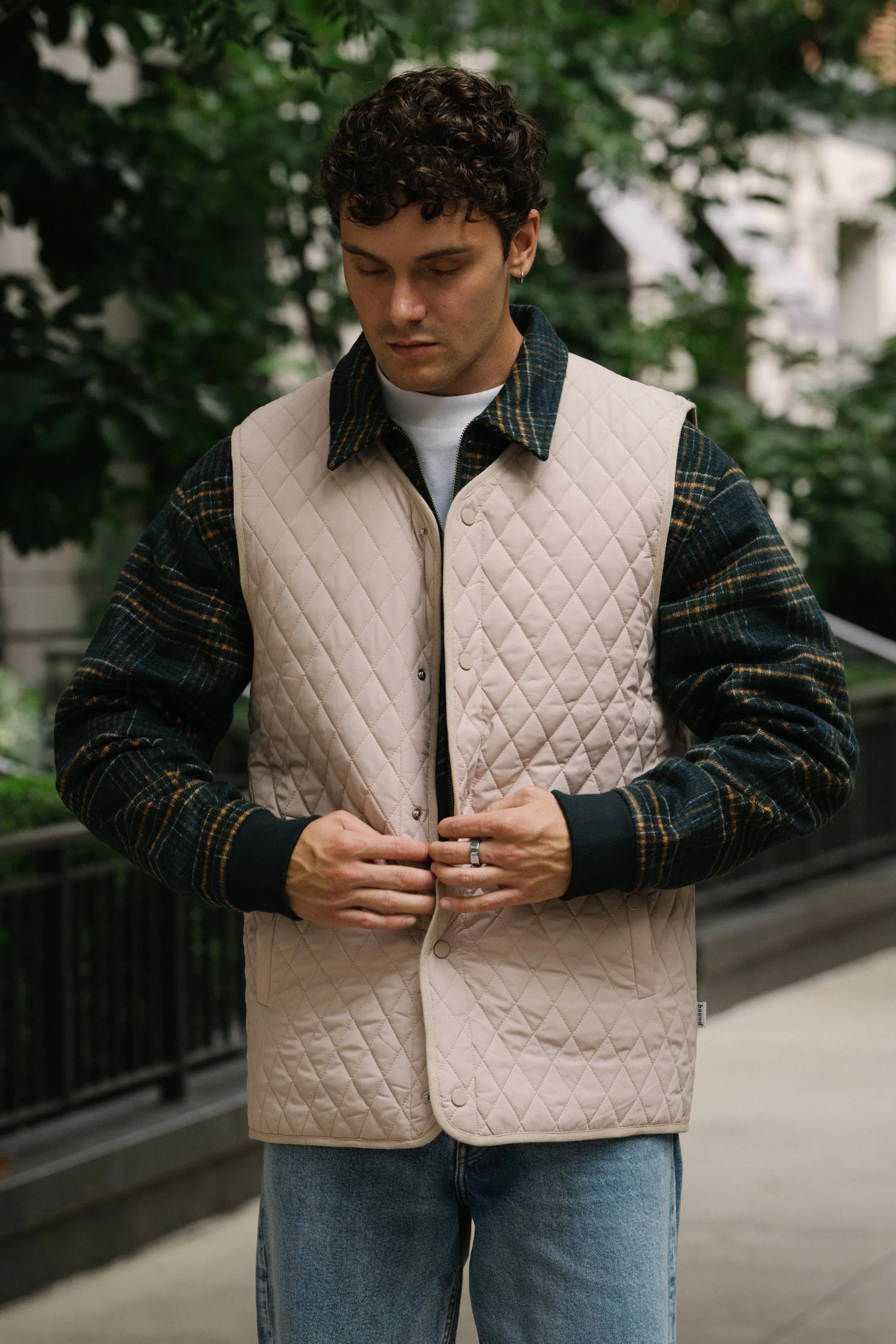 CHELSEA QUILTED VEST - SAND