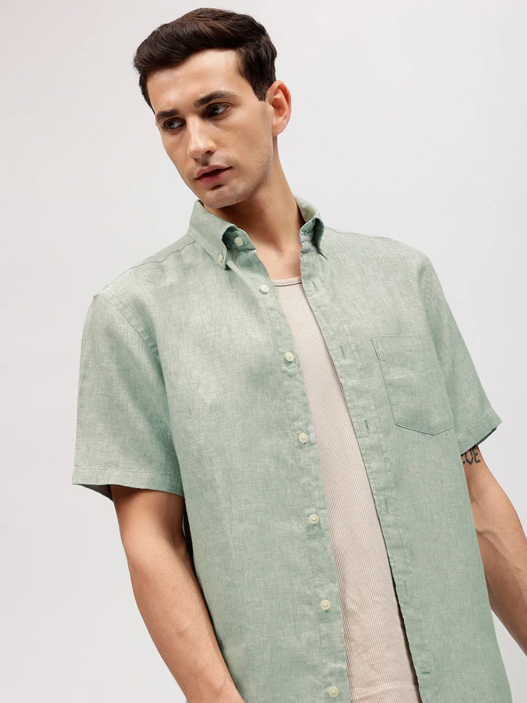 Gant Men Green Solid Button-down Collar Short Sleeves Linen Shirt