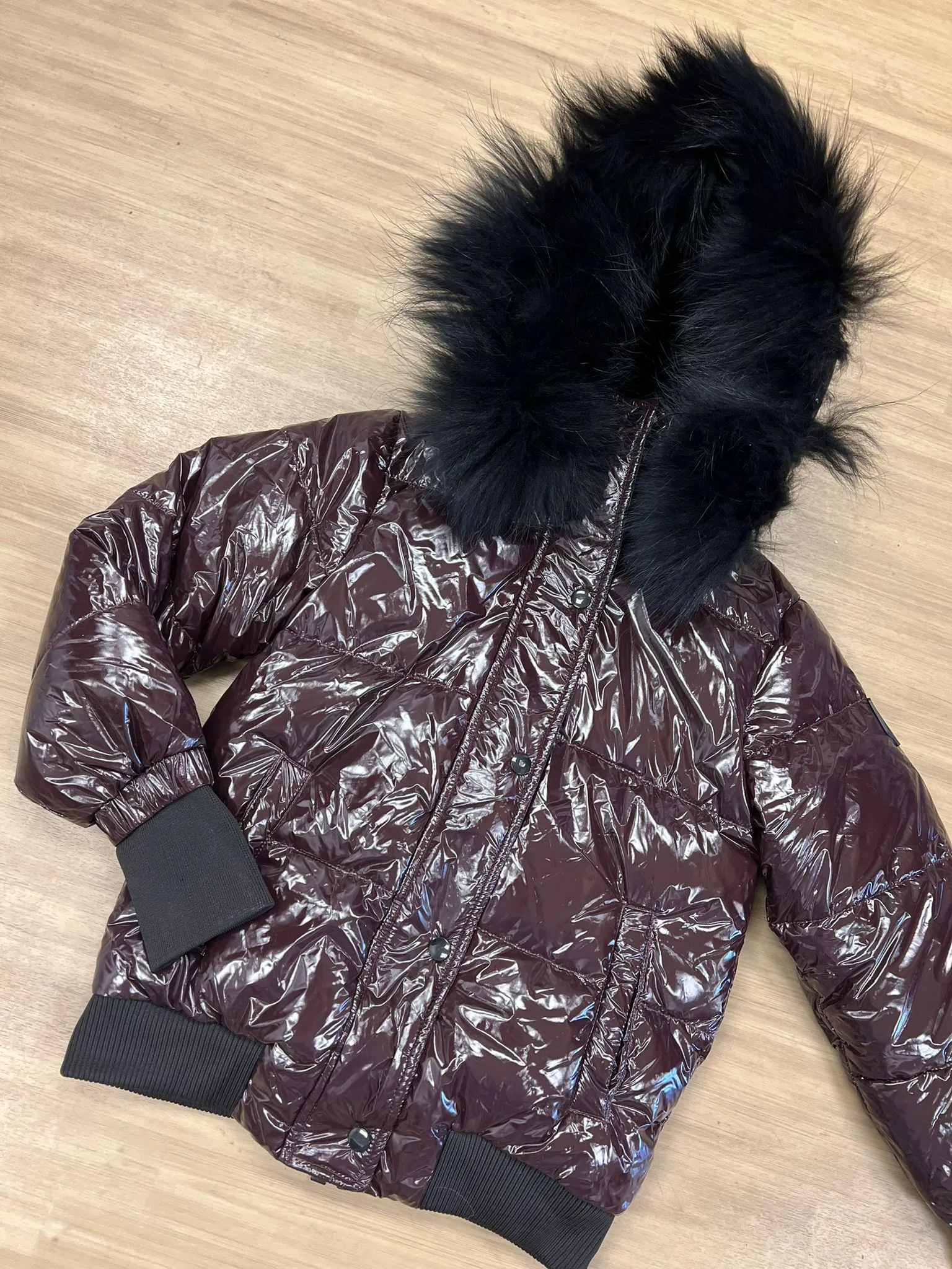 GIRLS BOMBER-BSHINY BURGUNDY-Black Fur