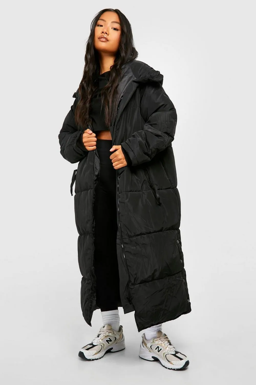 HOODED LONGLINE PUFFER JACKET-BLACK