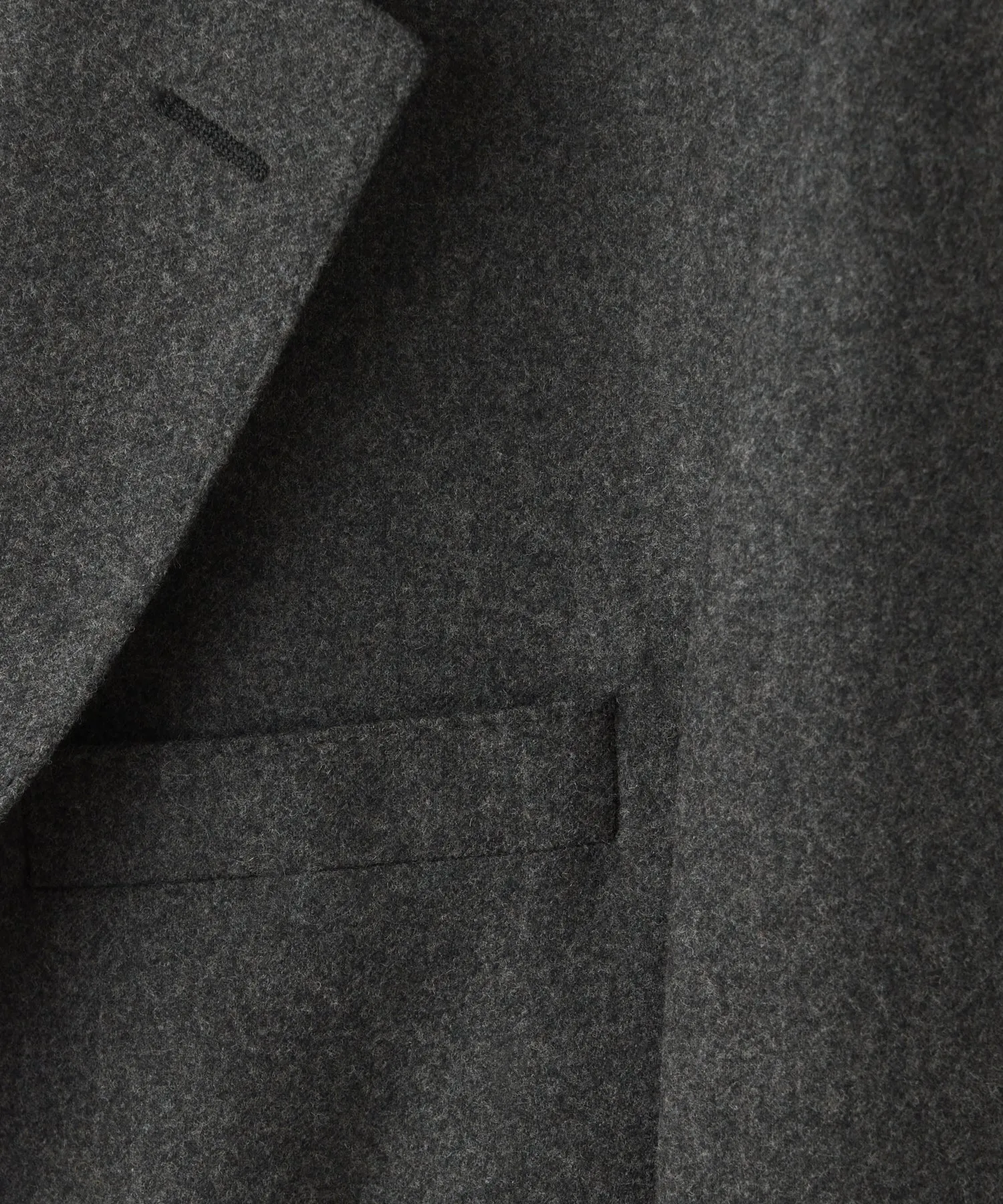 Italian Flannel Sutton Suit in Charcoal