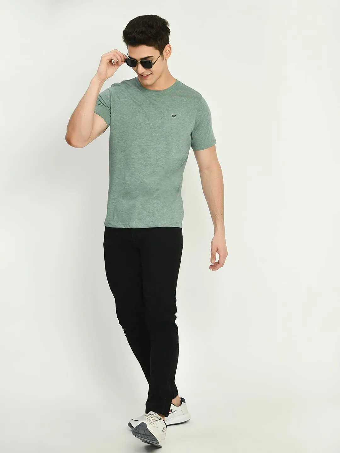 Men's Olive Solid Crew Neck T-Shirt