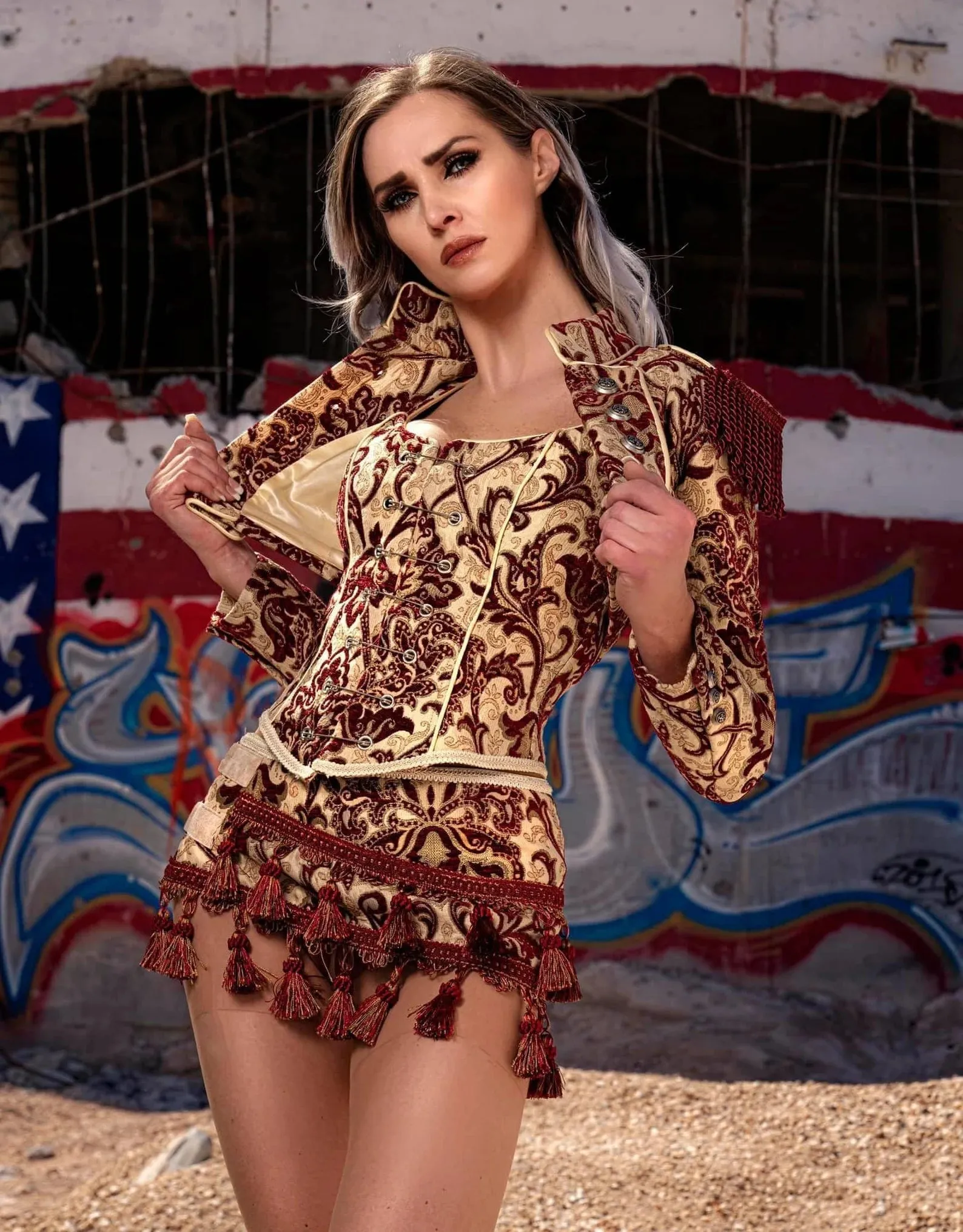 PIN BODICE - BURGUNDY/IVORY TAPESTRY